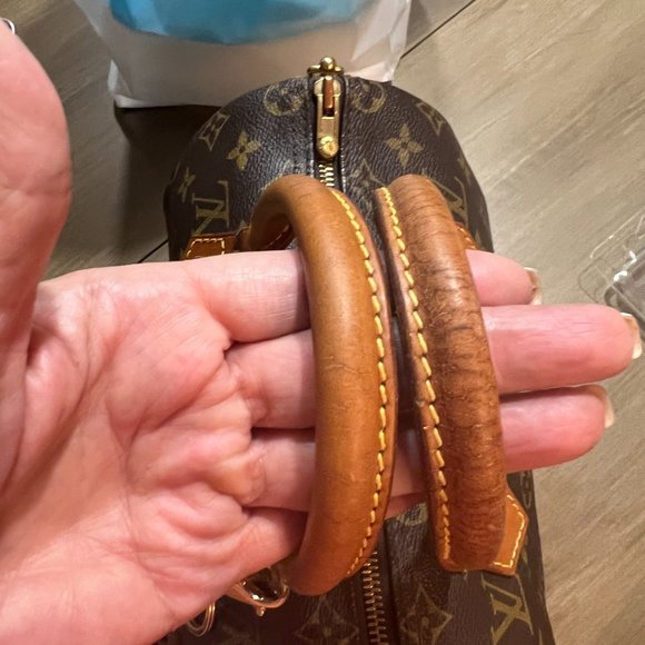 Louis Vuitton Monogram Speedy 25 - Picture 8 of 16